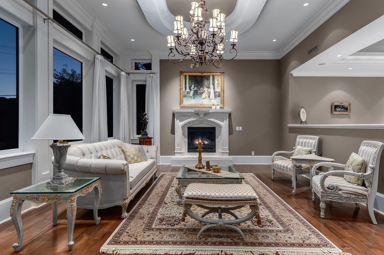 Exclusive Listing- 775 Esquimalt Avenue, West Vancouver, British Columbia